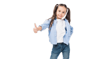 une petite fille qui lève le pouce pour dire super votre agenda